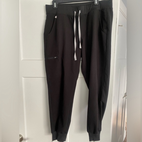 Figs Pants - Figs Technical Collection Black Joggers